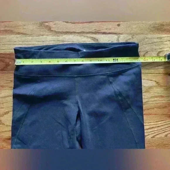 Athleta Activewear Capris - Medium - Black - Picture 4 of 10